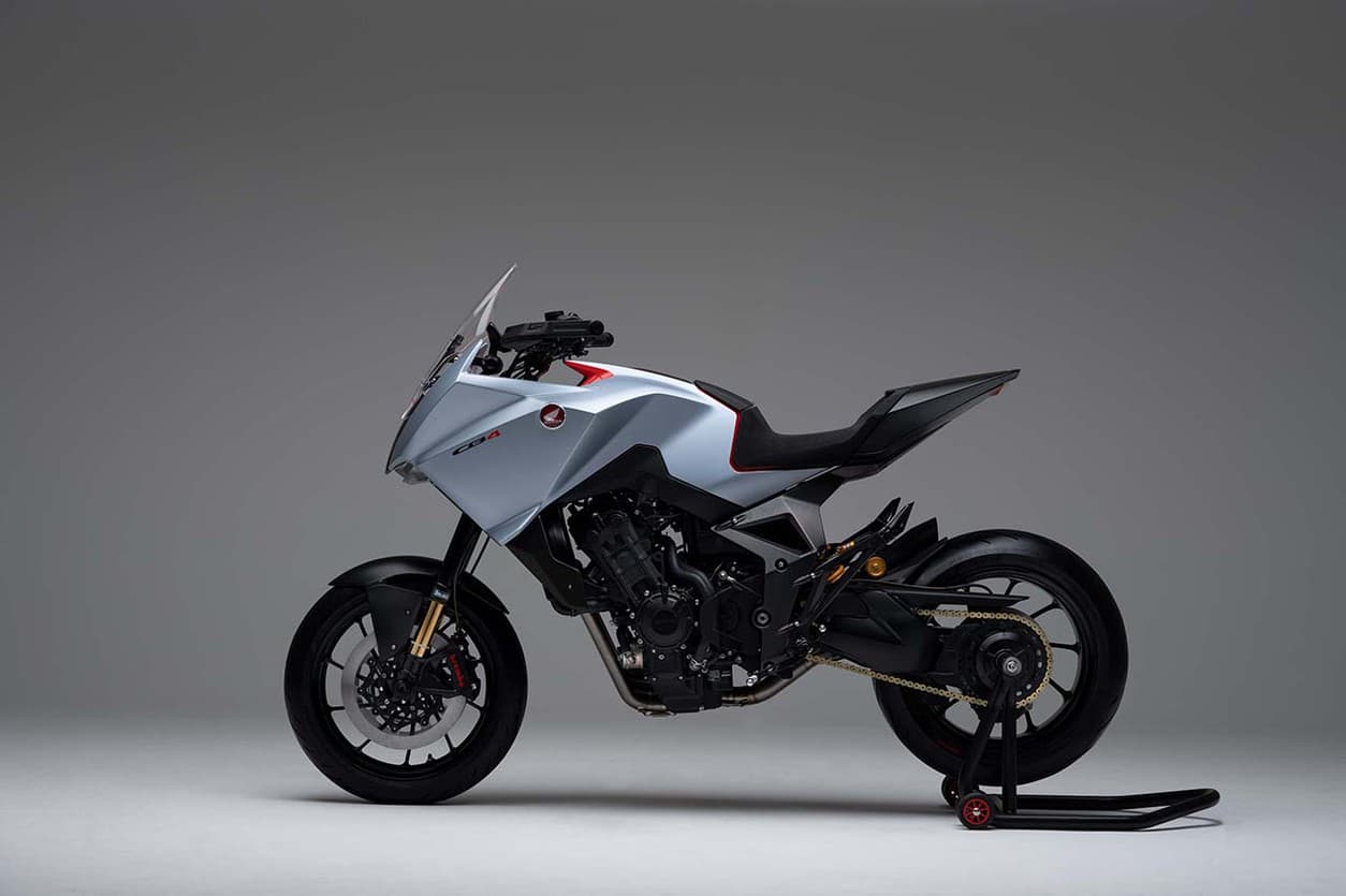 Супер-«сибиха»: на EICMA дебютировал футуристичный кроссовер Honda — 4