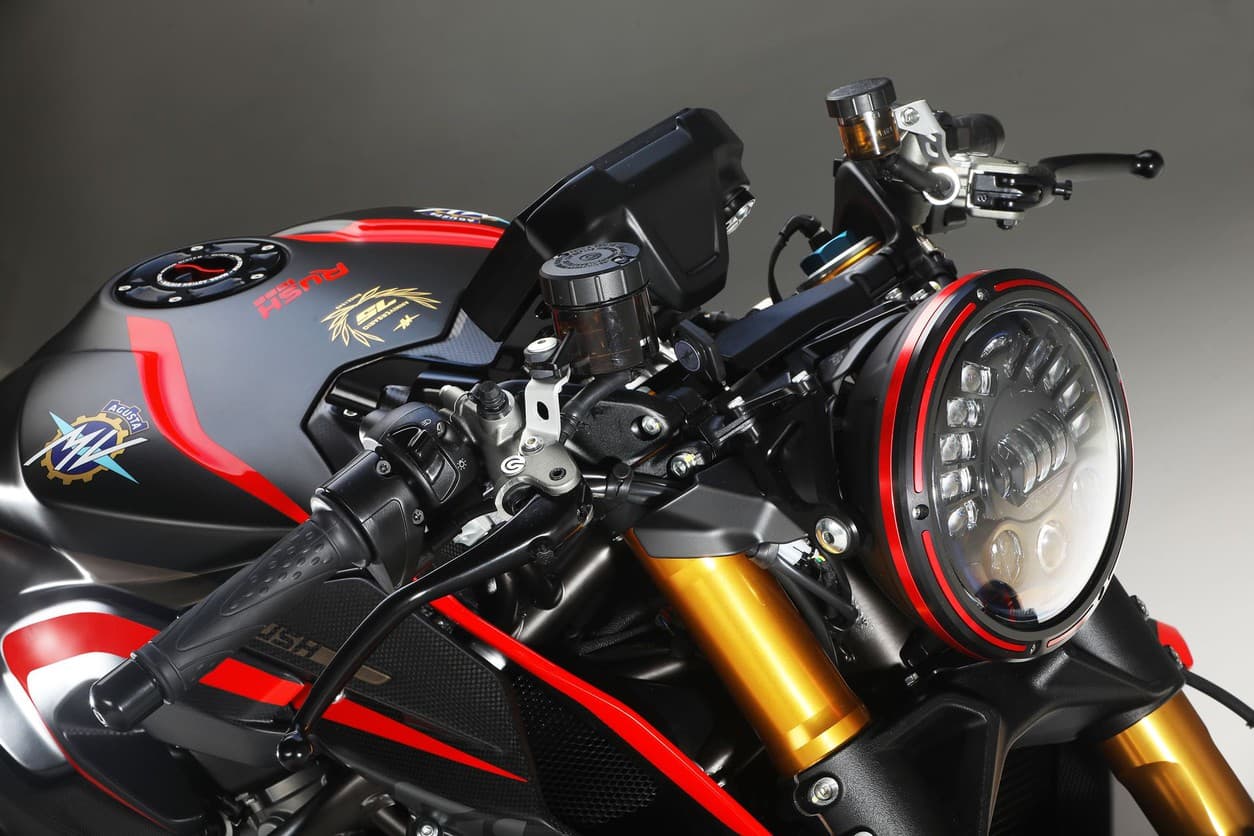 MV Agusta объявила о начале серийного производства гипернейкеда Rush — 8
