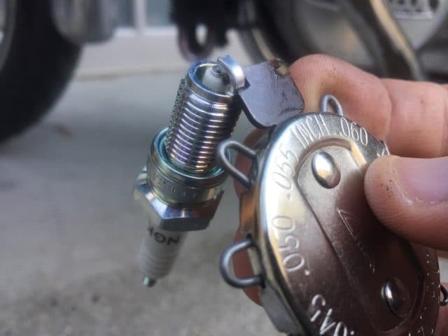 How to the Change the Spark Plugs on a Motorcycle — 12