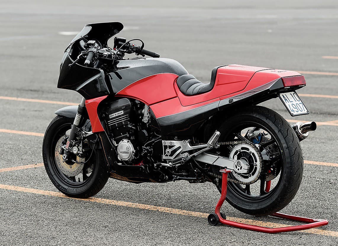 Top Gun Kawasaki: такой только у Паоло и Тома Круза — 7