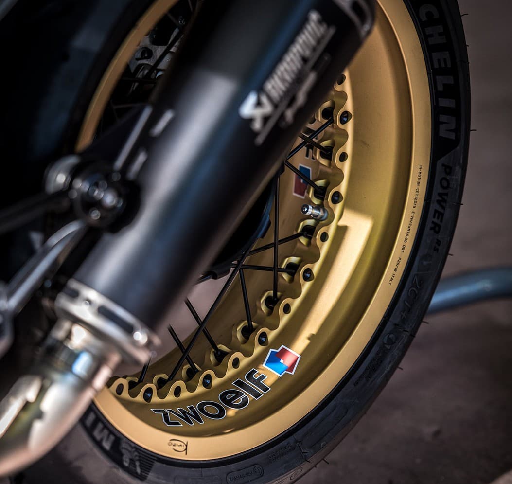 Боевая машина: самый крутой BMW R nineT — 9