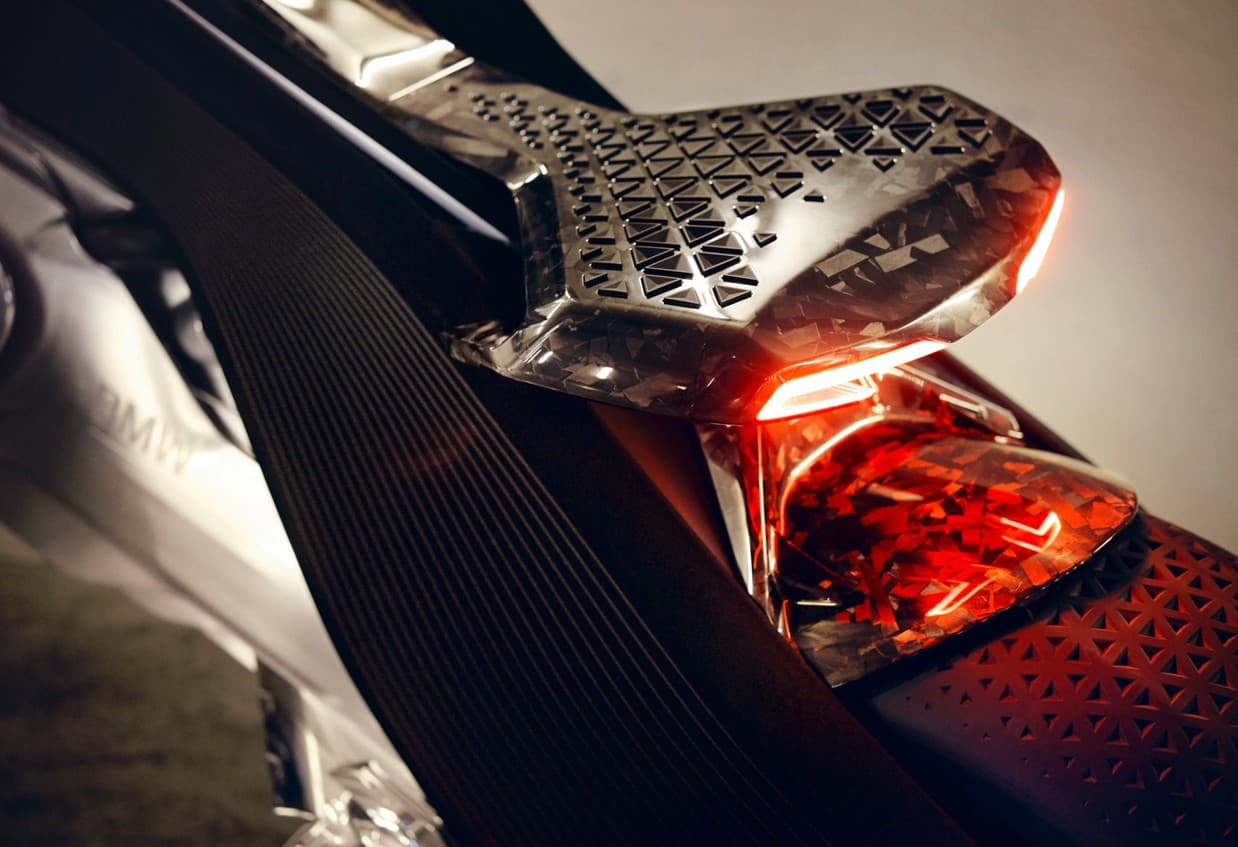 BMW unveils super-safe motorcycle that can't fall over — 7