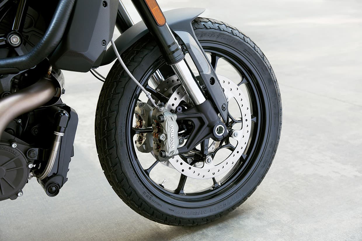 Самый быстрый Indian: дебютировал стрит-трекер FTR1200 и FTR1200 S — 16
