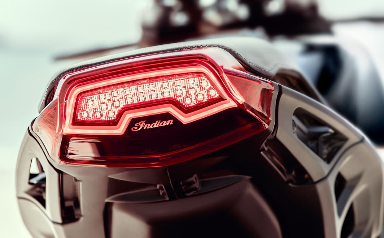 Самый быстрый Indian: дебютировал стрит-трекер FTR1200 и FTR1200 S — 14