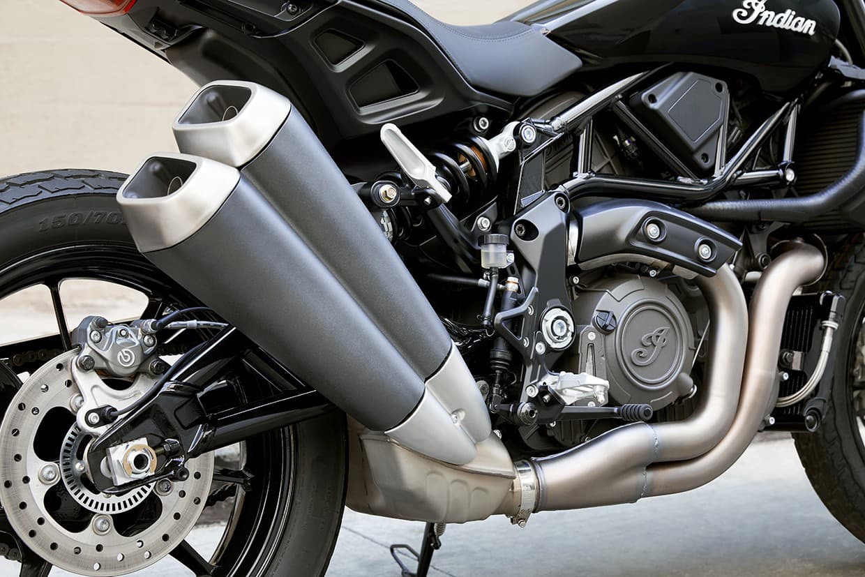 Самый быстрый Indian: дебютировал стрит-трекер FTR1200 и FTR1200 S — 13
