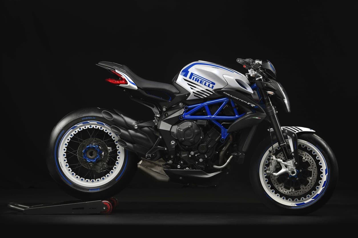 Это божественно: MV Agusta и Pirelli представили произведение мотоискусства — 10