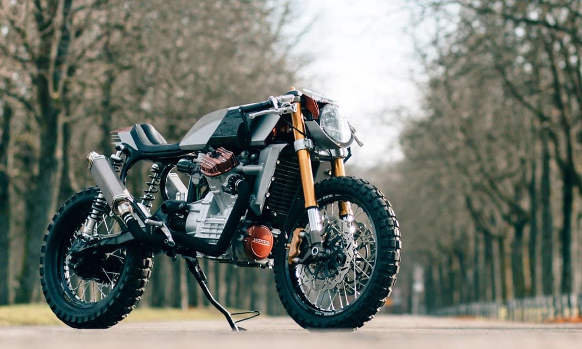 Вызов Uragani: кастомная Honda CX500, которая сорвет башню! — 2