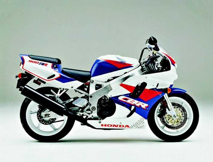 Огнём и мечом: история Honda Fireblade — 1