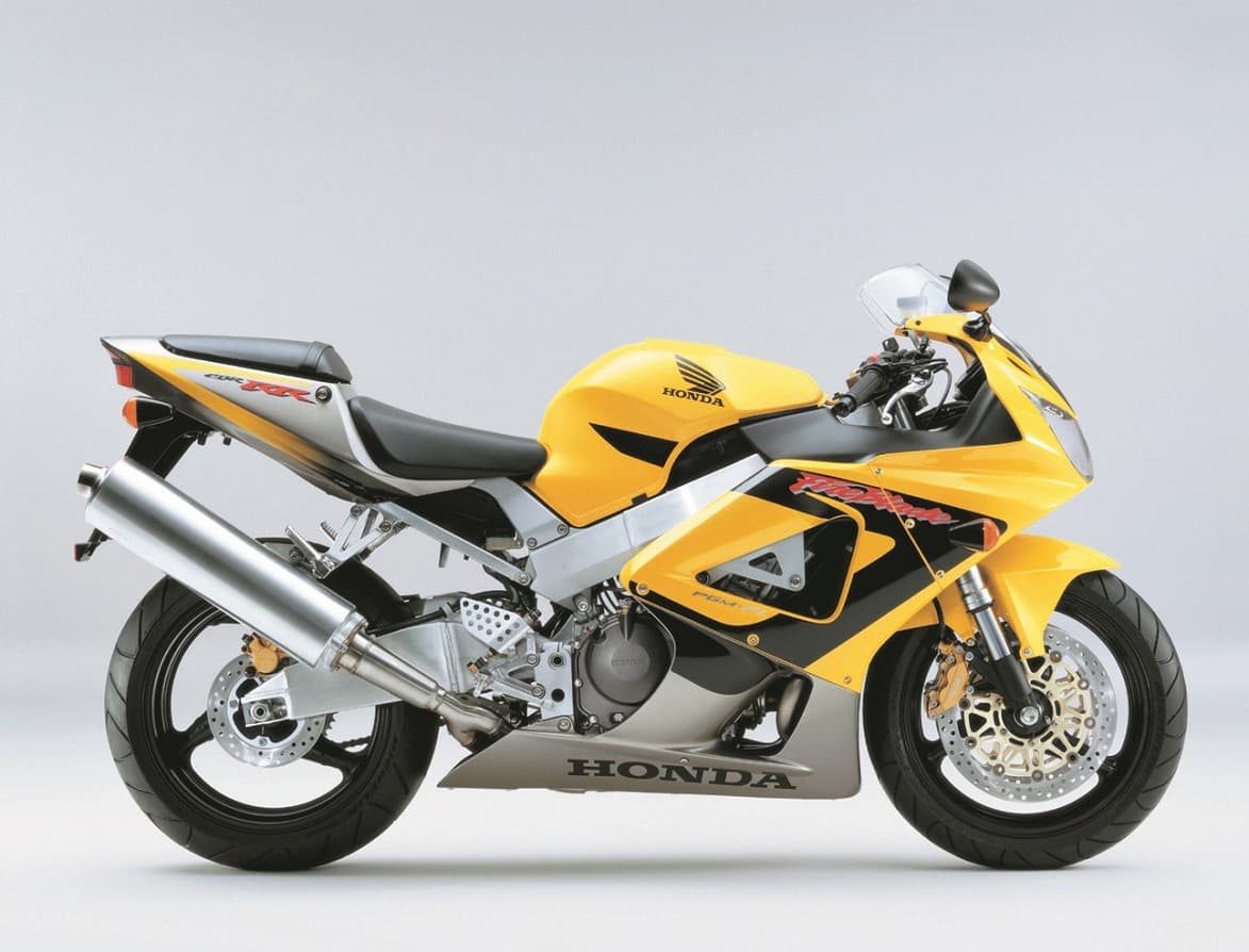 Огнём и мечом: история Honda Fireblade — 13
