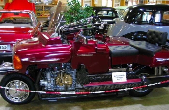 Мотоцикл, стилизованный под Mercedes-Benz — 3