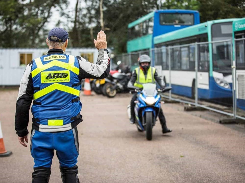 How to ride a motorbike — 14