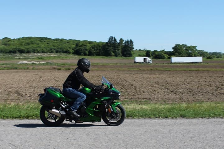TEST RIDE: — 20