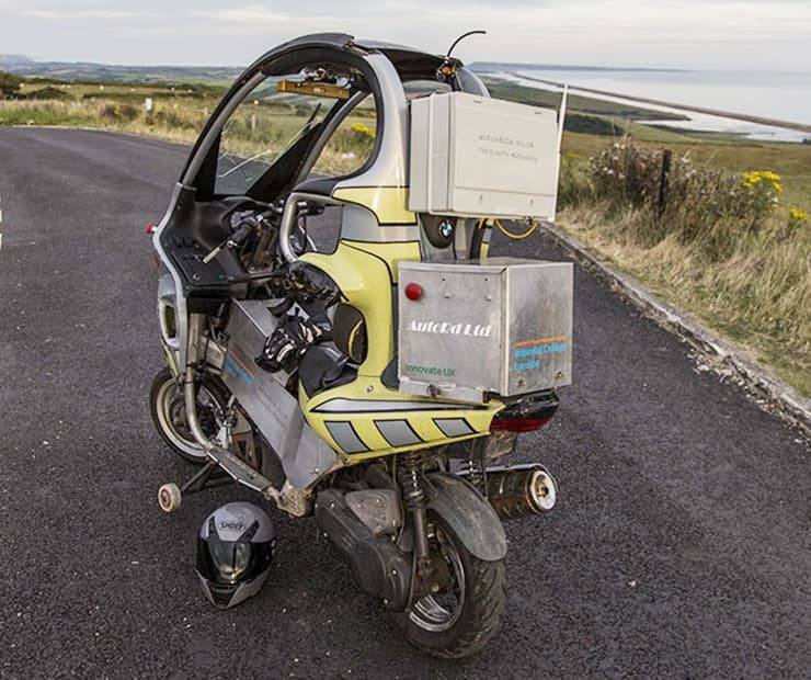 Autonomous BMW C1: — 6