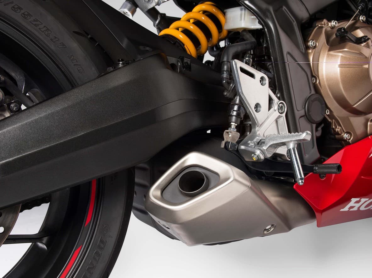 R вместо F: Honda представила CBR650R — 12