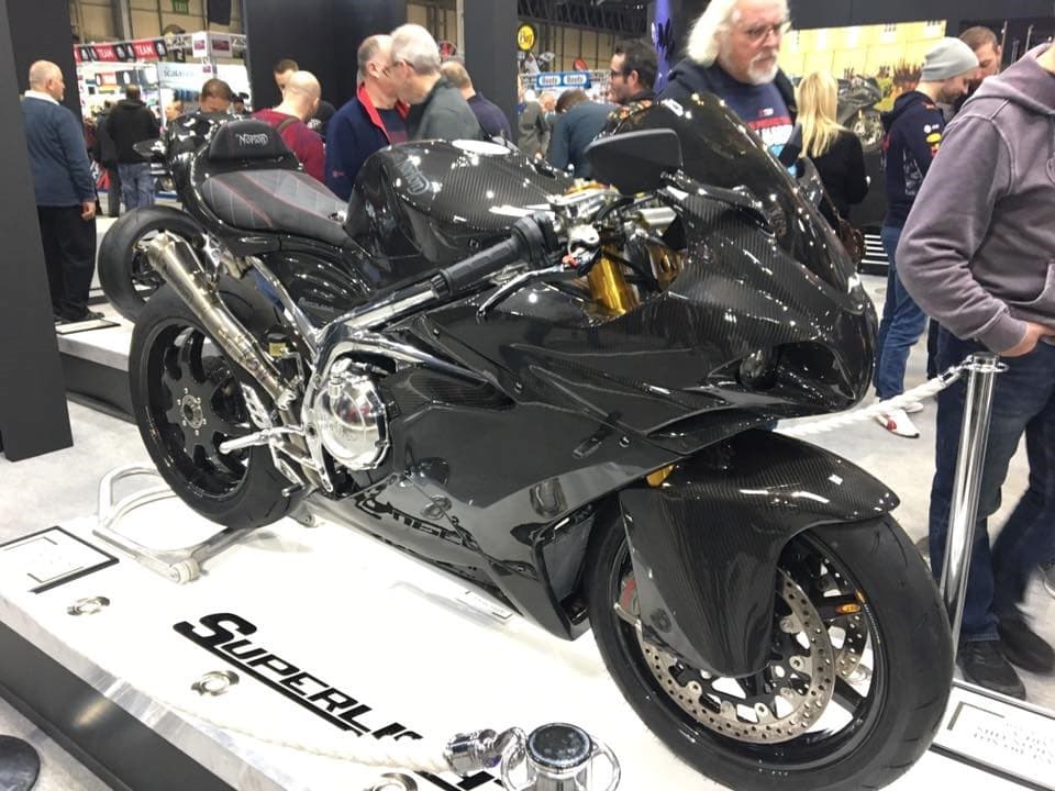 Сверхлегкость: Norton представил карбоновый спортбайк Superlight — 2